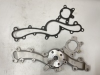 Pompa Air Mesin untuk Toyota Nissan Mitsubishi Isuzu Suzuki Ford Mazda 16100-29495 Pompa Air Pendingin Assy