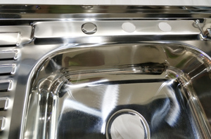 Évier de cuisine en acier inoxydable avec double égouttoir, cuve simple, finition polie, durable, pour usage commercial et domestique - Product Image 4