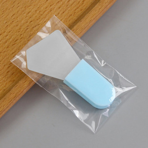 Pinceau éventail en silicone pour cosmétiques avec manche court en plastique pour l'application de masque facial - Mini outil facial - Product Image 6