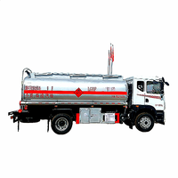 Camion-citerne Dongfeng Huashen avec plaque d'immatriculation jaune
