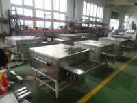 Four à pizza à bande transporteuse en acier inoxydable de cuisine commerciale au gaz GPL 18 "26" 32"