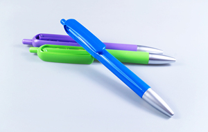 Bolígrafo de Plástico Multicolor de Alta Calidad y Económico para Estudiantes, Oficina y Banco, con Clip - Product Image 3