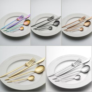 Mạ vàng thép không gỉ <span class=keywords><strong>Flatware</strong></span> <span class=keywords><strong>Set</strong></span> thân thiện với môi sang trọng kim loại dao kéo cho khách sạn bên đám cưới-Craftsman phong cách thiết kế - Product Image 6