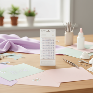 Adesivi con strass ILAN Star 8mm Colore 01 Circa 130 pezzi - Product Image 3