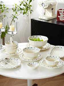 New Design Good Quality Blue Little Flower Simple Solid Color Drinking Tableware Minimalist Ceramic Tableware - Product Image 3