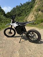 Moteur de moyeu arrière 60V 2000W à 3 vitesses pour motos tout-terrain avec batterie au lithium et moteur sans balais QC-Y02 haute performance offrant une puissance exceptionnelle