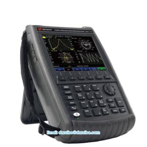 N9925A Analyseur de réseau vectoriel à micro-ondes portable FieldFox, 9 GHz - Product Image 1
