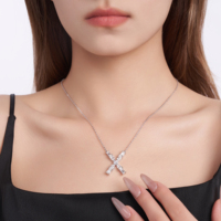 Collier Alphabet Moissanite Multi-Formes Élégant en Argent Sterling 925, Personnalisable avec 26 Lettres, Bijou Cadeau