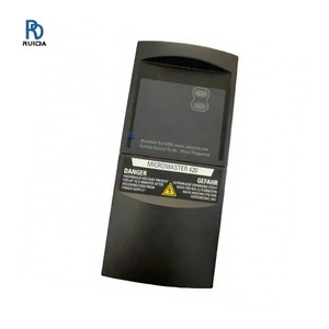 محول سيمنز 6SE6420-2AB15-5AA1 ميكروماستر 420، 200-240 فولت تيار متردد، 550 واط، مخرج ثلاثي الطور، حماية IP20 - Product Image 1