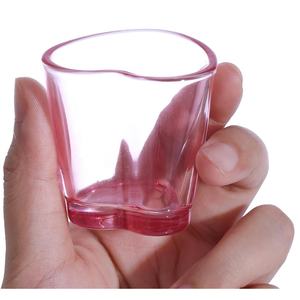 Mini verres à liqueur 40ml, coffret cadeau unique en forme de coeur pour la Saint-Valentin, tasse <span class=keywords><strong>tequila</strong></span> colorée personnalisée - Product Image 3