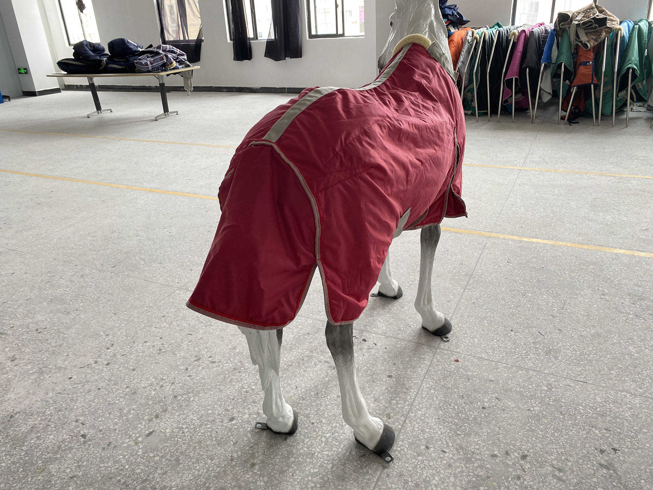 สีแดงไวน์