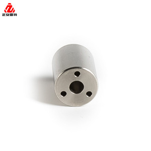 บูชเหล็กกล้าไร้สนิมแบบกลึง CNC ผลิตตามแบบ OEM ODM ปลอกทรงกระบอกกลวงแบบกำหนดเองพร้อมรูเกลียว ความแม่นยำสูงสำหรับการเชื่อมต่อทางกล - Product Image 1