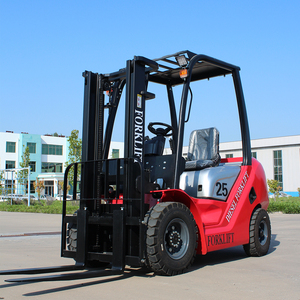 Fabrika Tedarikçisi 4x4 Mini Forklift 2 Ton 2.5 Ton Dizel Forklift İçten Yanmalı Forklift Satılık - Product Image 3