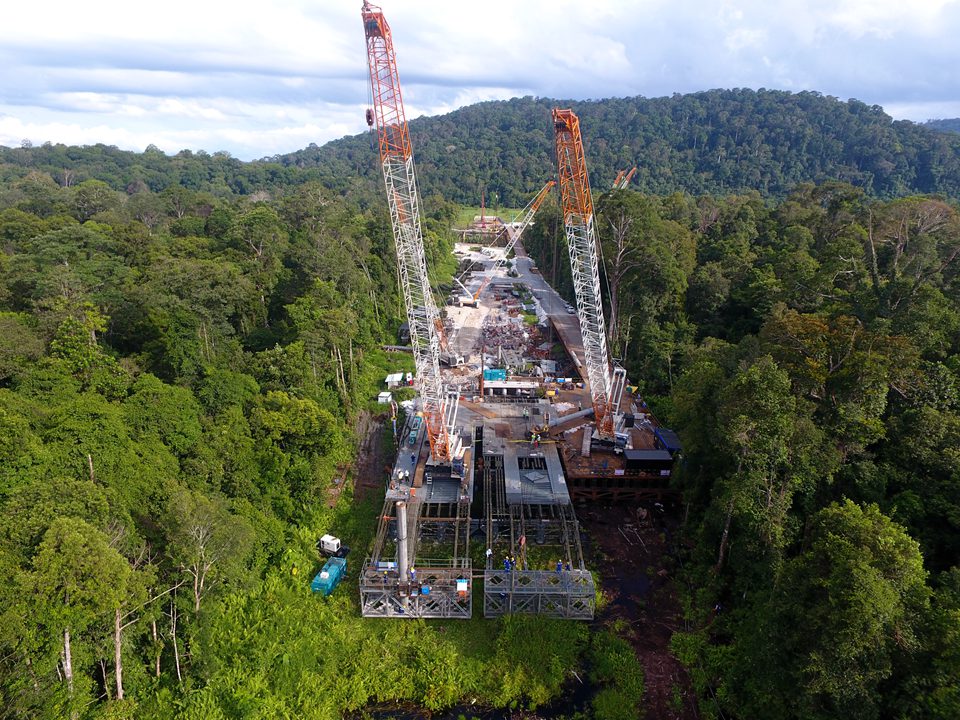 Top Quality Zoomlion 1800 Ton ZCC18000 Crawler Crane for