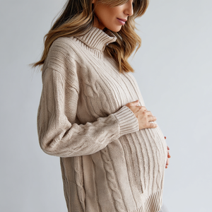 Maglione di maternità in maglia di cavo classico in misto cotone morbido <span class=keywords><strong>collezione</strong></span> autunno/inverno con comodi pannelli laterali per l'allattamento - Product Image 1