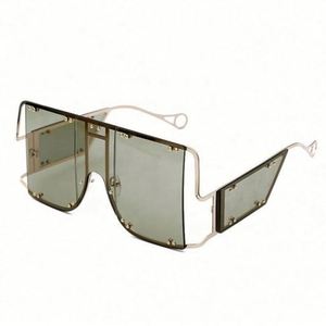 Gafas de Sol de Diseño Único para Hombre, Lente de una Pieza, Montura Grande, Gafas de Sol Extra Grandes, Gafas de Sol Punk - Product Image 2