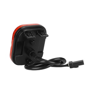 Garde-boue arrière avec feu arrière pour trottinette ZT3/ZT3Pro, protection étanche anti-éclaboussures, accessoires, garde-boue avec feu arrière - Product Image 6