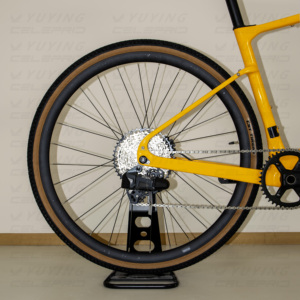 Cadre de vélo de route en fibre de carbone GRX 700c*45c personnalisé, 12 vitesses, avec fourche à suspension et freins à disque, léger, pour course et gravel - Product Image 2
