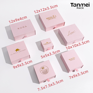 Scatola Portagioie di Lusso a Cassetto Scorrevole Personalizzata in Cartone Ecologico Bianco e Rosa - Product Image 6
