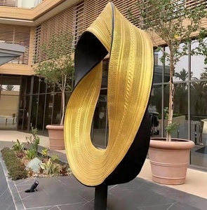 Estatua artificial moderna personalizada de tamaño real, escultura artística de bronce con estampado de personajes famosos de arabia, decoración de tela de Príncipe - Product Image 1