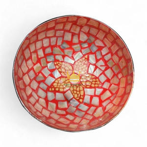 Tazón de Coco Ecológico de Vietnam con Incrustaciones de Nácar, Duradero y Ligero para Decoración del Hogar, Empaque de Regalo Personalizado - Product Image 1