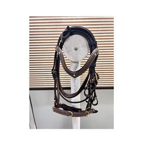 Équipement de course de chevaux de haute qualité Bride en cuir d'excellente qualité et support de jambe disponible en vrac - Product Image 3