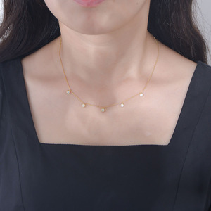 Landy Wholesale Fashion Jewelry Colliers en argent sterling 925 plaqué or Collier géométrique carré rond gouttes d'eau Collier en diamant - Product Image 2