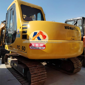 Komatsu à prix compétitif PC60 bon prix avec moteur central et roulement Mini pelle d'occasion Mini chenille d'occasion PC60-7 - Product Image 1
