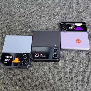 Venta al por Mayor de Teléfonos Inteligentes Samsung Galaxy Z Flip4 5G Desbloqueados con Funciones Inteligentes y Pantalla - Product Image 1