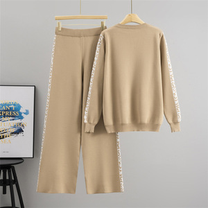 <strong>Leopard</strong> <strong>Printed</strong> Knit <strong>Outfits</strong> Long Sleeve Sweater and Pants 2 Piece Set <strong>for</strong> Women - Product Image 5