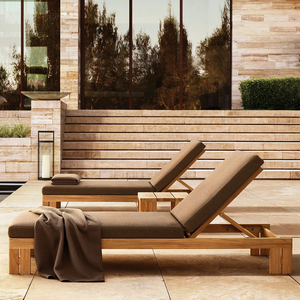Chaise longue en teck massif, design nordique, fabrication artisanale, personnalisation d'usine - Product Image 2