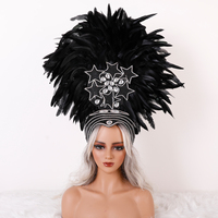 Grande coiffe en plumes et strass en forme d'étoile, moelleuse, avec plusieurs couleurs unies, pour défilés de carnaval et danse de la samba