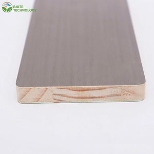 แผ่นไม้วีเนียร์ป็อปลาร์ตกแต่งขนาด 18 มม. เกรด E0 เป็นมิตรกับสิ่งแวดล้อม คุณภาพเยี่ยม สีดำ WBP ไม่ทาสี ดีไซน์ทันสมัย ตกแต่งสองด้าน - Product Image 2