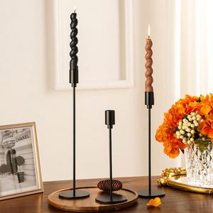 En gros, Candelabres hauts en métal doré, porte-bougies de mariage, ensembles de supports et centres de table en laiton pour table de mariage - Product Image 4