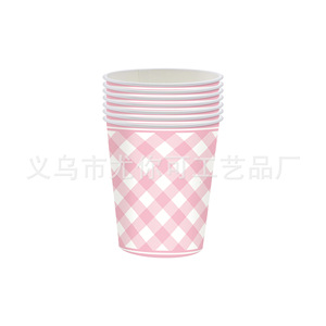Service de table jetable rose et blanc à carreaux pour fête d'anniversaire de filles : assiettes, gobelets, serviettes - Product Image 4