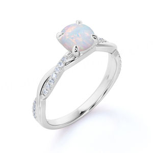 Anillo Trenzado de Plata de Ley 925 con Baño de Oro Rosa y Circonita Cúbica, con Ópalo Blanco Redondo - Product Image 2