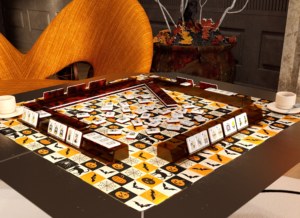 Juego de 160 Fichas de Mahjong Americanas de Acrílico con Grabado Elegante y Espeluznante, Fichas de Mahjong Compactas para Noche de Juegos de Halloween - Product Image 4