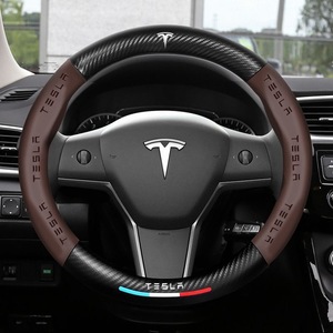 Housse de volant de voiture en Alcantara Housse de volant en fibre de carbone avec logo pour <span class=keywords><strong>Tesla</strong></span> <span class=keywords><strong>Model</strong></span> <span class=keywords><strong>3</strong></span> <span class=keywords><strong>Model</strong></span> Y <span class=keywords><strong>Model</strong></span> <span class=keywords><strong>S</strong></span> - Product Image 4