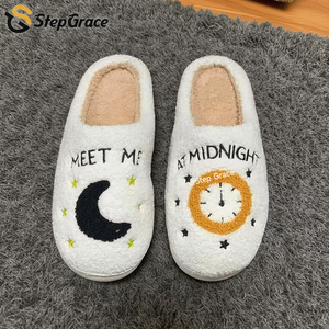 Pantoufles en fourrure à bout fermé antidérapantes StepGrace, prix de gros, chat mignon, pantoufles d'intérieur chaudes <span class=keywords><strong>pour</strong></span> l'hiver - Product Image 3