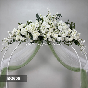 Fond en tissu de soie avec fleurs artificielles pour mariage, décoration de fête - Product Image 3