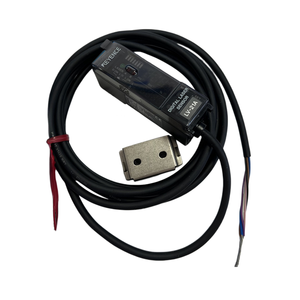 KEYENCE LV-21A LV-11 LV-11A LV-21AP เลเซอร์เซนเซอร์แอมพลิฟายเออร์ยูนิตโฮสต์ NPN เน้นการป้องกันการรบกวนและการตรวจจับ มีสินค้าในสต็อก - Product Image 2