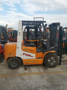 Montacargas Komatsu FD35 Usado de 3.5 Toneladas con Desplazamiento Lateral y Mástil Triple para Almacén CE EPA FD35 - Product Image 6