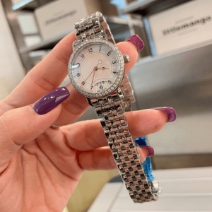 Fashionable And Trendy Watch Precision Quartz Movement <b>Diamond</b> Studded Bezel Stainless Steel <b>Chain</b> Strap Longiness. - Product Image 3