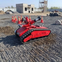 Robot de lutte contre les incendies télécommandé sur chenilles Q235 en acier inoxydable, facile à utiliser, modèle standard personnalisable pour les opérations de sauvetage incendie