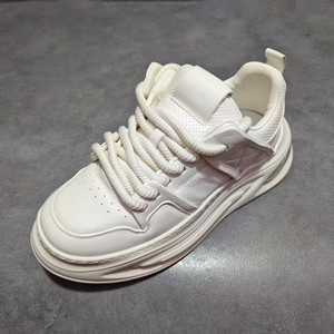 Men's Casual Board Shoes Low Cut Breathable Mesh Simple Comfortable Versatile Lace-Up Closure Anti-Slippery for Slow Walking - Product Image 5