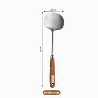 SANOSH Louche en titane pur, grande cuillère de cuisine pour marmite, ustensile avec manche en bois naturel, longueur 40 cm, prise en main facile, compatible lave-vaisselle