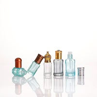 Bouteilles en verre personnalisées 3ml 6ml 10ml 12ml Conteneurs octogonaux vides de parfum avec bouchon à bille doré Surface d'estampage à chaud