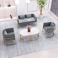Fauteuil individuel nordique en acier inoxydable et tissu velours, design contemporain pour la maison, le bar, l'appartement, la villa, le salon, l'hôtel