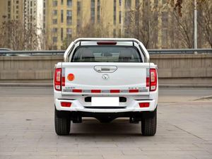 Great Wall Wingle 6 2017 2.4L Essence 2WD Édition <span class=keywords><strong>Elite</strong></span> Moteur Mitsubishi 4G69 Voiture à carburant d'occasion spacieuse pour usage commercial - Product Image 4