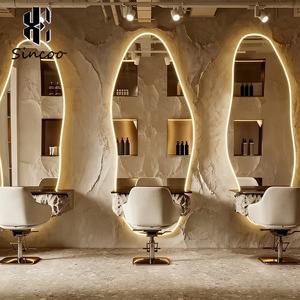 Espejo de Pared Irregular para Barbería, Doble Cara, con Luz LED Personalizada, para Estilistas y Salones de Belleza - Product Image 1